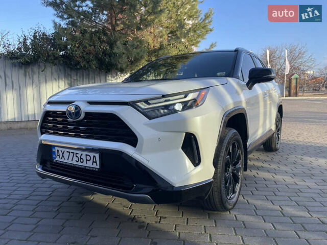 Белый Тойота РАВ 4, объемом двигателя 2.49 л и пробегом 32 тыс. км за 44900 $, фото 10 на Automoto.ua