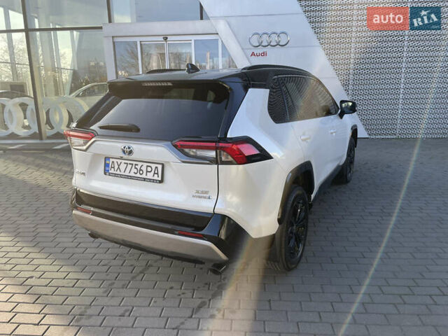 Белый Тойота РАВ 4, объемом двигателя 2.49 л и пробегом 32 тыс. км за 44900 $, фото 8 на Automoto.ua