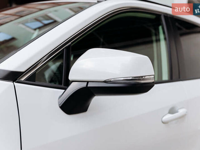 Белый Тойота РАВ 4, объемом двигателя 2.49 л и пробегом 10 тыс. км за 42900 $, фото 11 на Automoto.ua