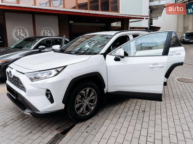 Белый Тойота РАВ 4, объемом двигателя 2.49 л и пробегом 10 тыс. км за 42900 $, фото 25 на Automoto.ua