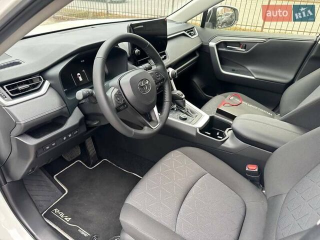 Білий Тойота РАВ 4, об'ємом двигуна 2.49 л та пробігом 2 тис. км за 41900 $, фото 10 на Automoto.ua