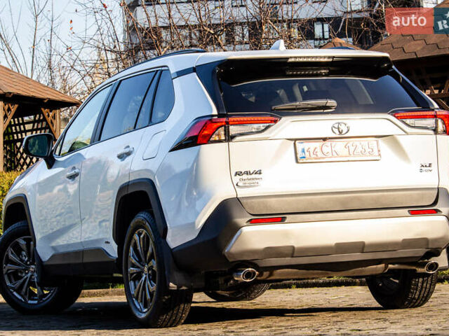 Белый Тойота РАВ 4, объемом двигателя 2.49 л и пробегом 3 тыс. км за 42000 $, фото 11 на Automoto.ua