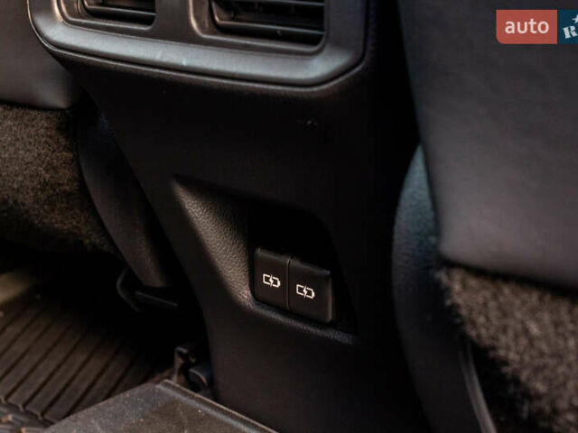 Белый Тойота РАВ 4, объемом двигателя 2.49 л и пробегом 3 тыс. км за 42000 $, фото 39 на Automoto.ua