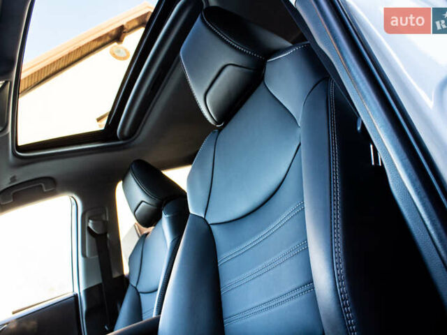 Белый Тойота РАВ 4, объемом двигателя 2.49 л и пробегом 3 тыс. км за 42000 $, фото 52 на Automoto.ua