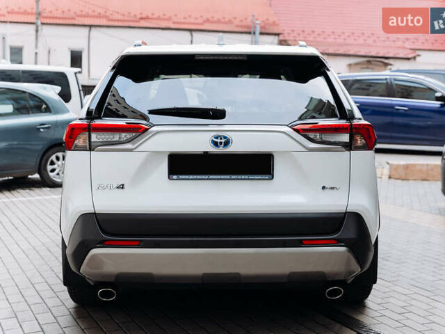 Белый Тойота РАВ 4, объемом двигателя 2.49 л и пробегом 10 тыс. км за 42900 $, фото 15 на Automoto.ua