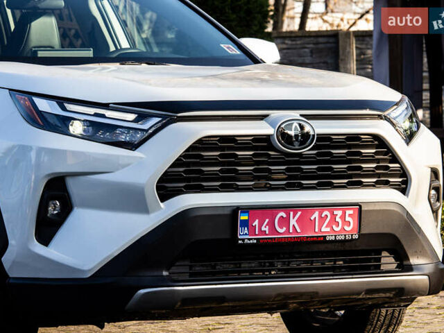 Белый Тойота РАВ 4, объемом двигателя 2.49 л и пробегом 3 тыс. км за 42000 $, фото 5 на Automoto.ua