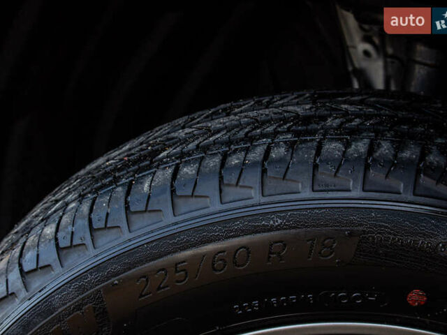 Белый Тойота РАВ 4, объемом двигателя 2.49 л и пробегом 3 тыс. км за 42000 $, фото 18 на Automoto.ua