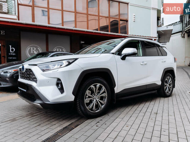 Белый Тойота РАВ 4, объемом двигателя 2.49 л и пробегом 10 тыс. км за 42900 $, фото 8 на Automoto.ua