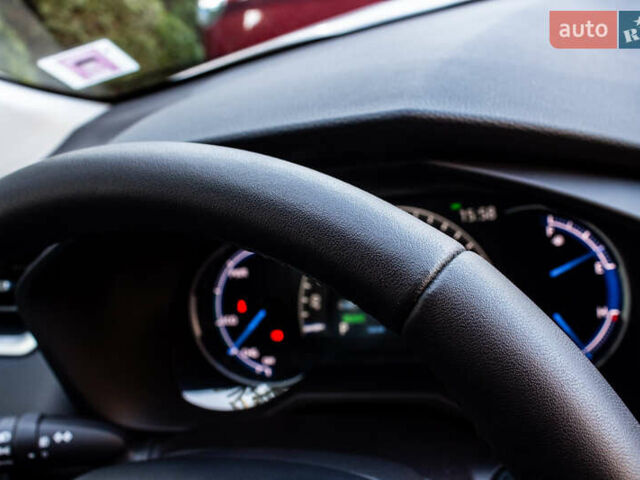 Белый Тойота РАВ 4, объемом двигателя 2.49 л и пробегом 3 тыс. км за 42000 $, фото 34 на Automoto.ua