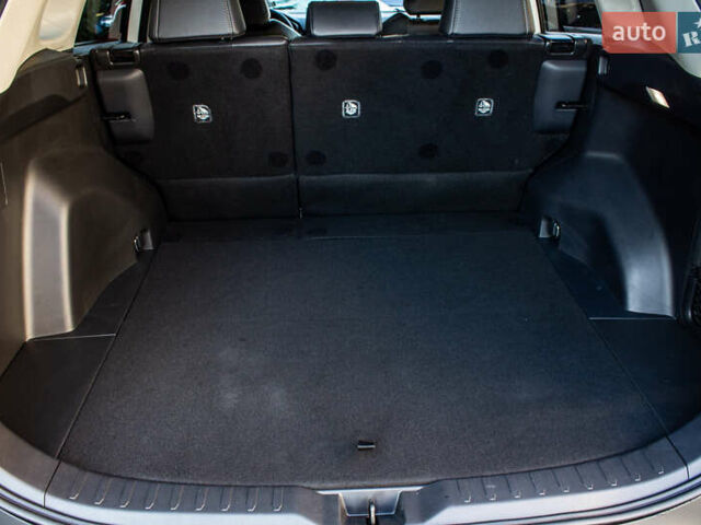 Белый Тойота РАВ 4, объемом двигателя 2.49 л и пробегом 3 тыс. км за 42000 $, фото 27 на Automoto.ua