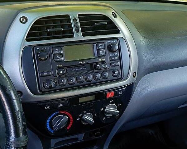 Бежевий Тойота РАВ 4, об'ємом двигуна 2 л та пробігом 260 тис. км за 5500 $, фото 2 на Automoto.ua