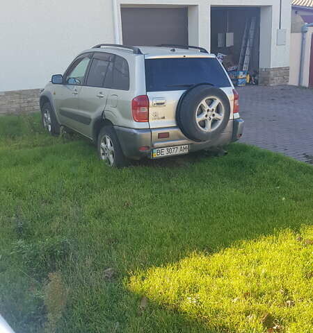 Бежевый Тойота РАВ 4, объемом двигателя 2 л и пробегом 300 тыс. км за 1500 $, фото 2 на Automoto.ua