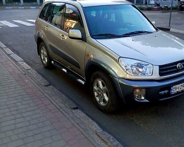 Бежевий Тойота РАВ 4, об'ємом двигуна 2 л та пробігом 260 тис. км за 5500 $, фото 4 на Automoto.ua