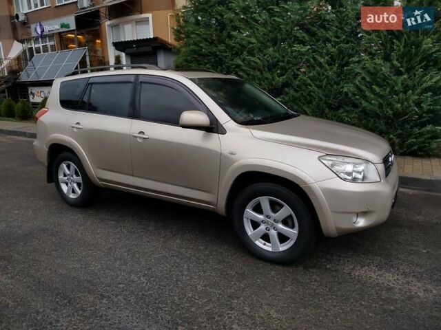 Бежевий Тойота РАВ 4, об'ємом двигуна 2.36 л та пробігом 203 тис. км за 9300 $, фото 27 на Automoto.ua