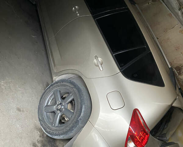 Тойота РАВ 4 2007 в Апостолове на Automoto.ua Бежевый Тойота РАВ 4, объемом двигателя 2.2 л и пробегом 192 тыс. км за 9000 $, фото 6 на Automoto.ua