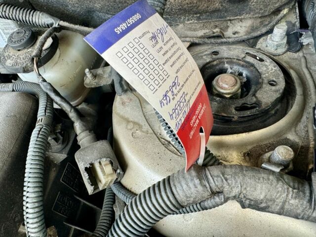 Бежевий Тойота РАВ 4, об'ємом двигуна 2 л та пробігом 233 тис. км за 8900 $, фото 21 на Automoto.ua