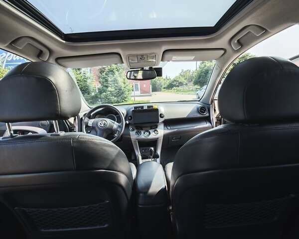 Бежевый Тойота РАВ 4, объемом двигателя 2 л и пробегом 240 тыс. км за 11799 $, фото 55 на Automoto.ua