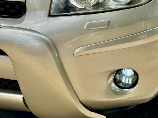 Бежевий Тойота РАВ 4, об'ємом двигуна 2 л та пробігом 233 тис. км за 8900 $, фото 12 на Automoto.ua