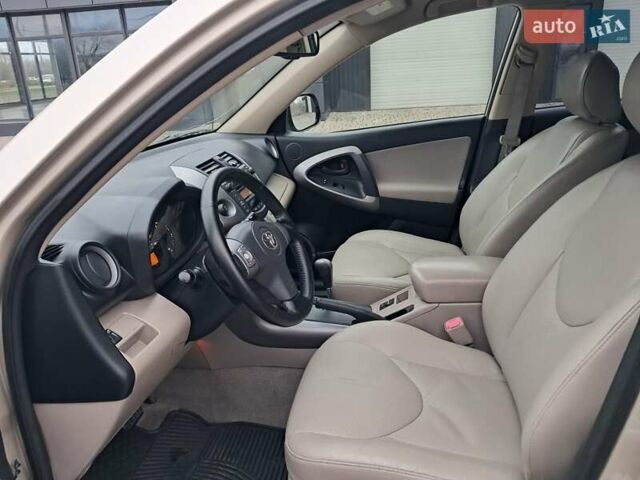 Бежевый Тойота РАВ 4, объемом двигателя 3.46 л и пробегом 169 тыс. км за 10999 $, фото 11 на Automoto.ua