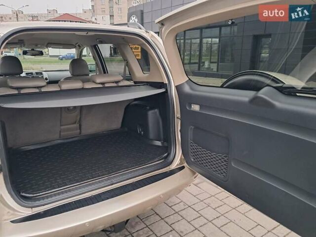 Бежевый Тойота РАВ 4, объемом двигателя 3.46 л и пробегом 169 тыс. км за 10999 $, фото 15 на Automoto.ua