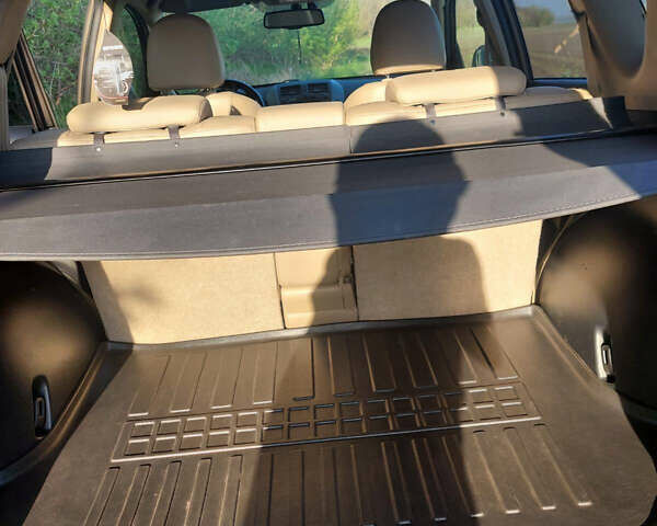 Бежевый Тойота РАВ 4, объемом двигателя 2.2 л и пробегом 225 тыс. км за 12500 $, фото 5 на Automoto.ua