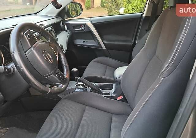 Бежевый Тойота РАВ 4, объемом двигателя 2.23 л и пробегом 130 тыс. км за 17500 $, фото 9 на Automoto.ua