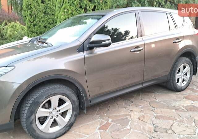 Бежевый Тойота РАВ 4, объемом двигателя 2.23 л и пробегом 130 тыс. км за 17500 $, фото 10 на Automoto.ua