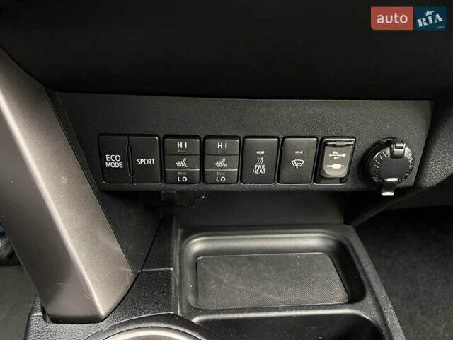 Бежевый Тойота РАВ 4, объемом двигателя 2.23 л и пробегом 167 тыс. км за 23500 $, фото 19 на Automoto.ua