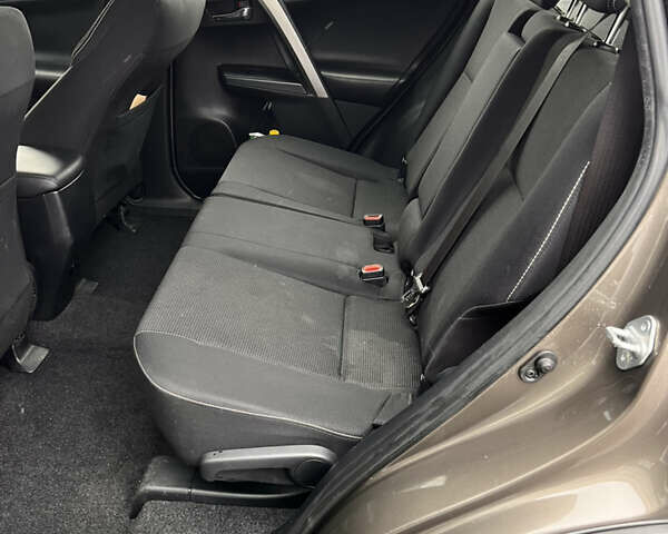 Бежевый Тойота РАВ 4, объемом двигателя 2.23 л и пробегом 167 тыс. км за 23500 $, фото 20 на Automoto.ua