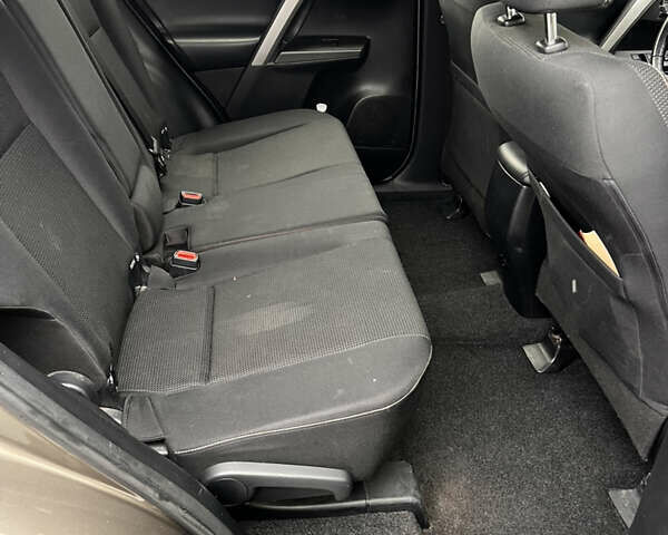 Бежевый Тойота РАВ 4, объемом двигателя 2.23 л и пробегом 167 тыс. км за 23500 $, фото 21 на Automoto.ua