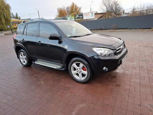 Чорний Тойота РАВ 4, об'ємом двигуна 2.2 л та пробігом 250 тис. км за 8000 $, фото 2 на Automoto.ua