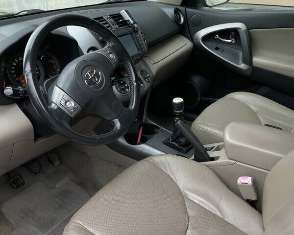 Черный Тойота РАВ 4, объемом двигателя 0 л и пробегом 238 тыс. км за 3255 $, фото 14 на Automoto.ua