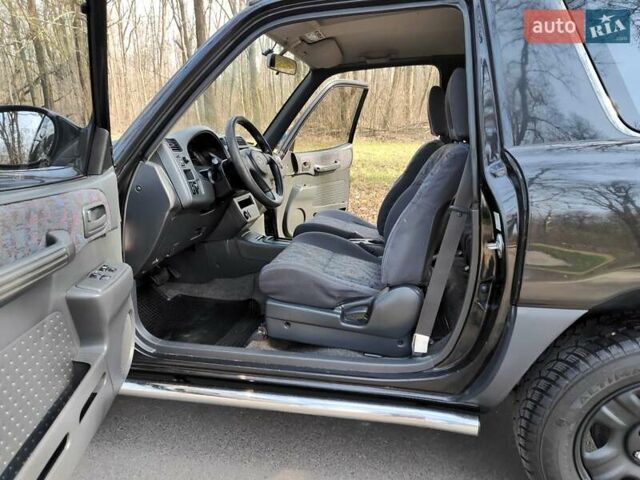 Черный Тойота РАВ 4, объемом двигателя 2 л и пробегом 250 тыс. км за 5490 $, фото 4 на Automoto.ua