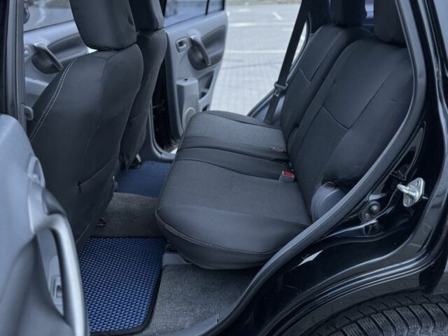 Черный Тойота РАВ 4, объемом двигателя 2 л и пробегом 205 тыс. км за 5900 $, фото 22 на Automoto.ua