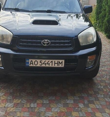 Чорний Тойота РАВ 4, об'ємом двигуна 2 л та пробігом 270 тис. км за 5800 $, фото 4 на Automoto.ua