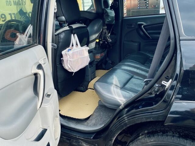 Черный Тойота РАВ 4, объемом двигателя 2 л и пробегом 30 тыс. км за 5000 $, фото 8 на Automoto.ua