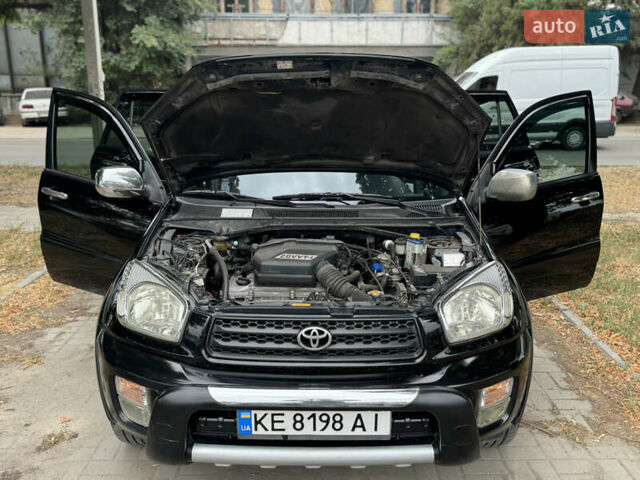 Черный Тойота РАВ 4, объемом двигателя 2 л и пробегом 322 тыс. км за 6400 $, фото 14 на Automoto.ua