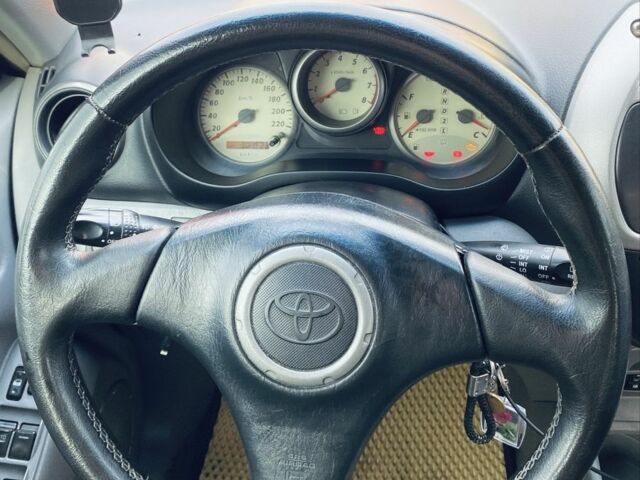 Черный Тойота РАВ 4, объемом двигателя 2 л и пробегом 30 тыс. км за 5000 $, фото 6 на Automoto.ua