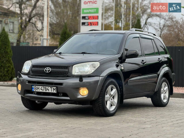 Черный Тойота РАВ 4, объемом двигателя 2 л и пробегом 230 тыс. км за 7850 $, фото 5 на Automoto.ua