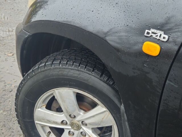 Черный Тойота РАВ 4, объемом двигателя 0 л и пробегом 275 тыс. км за 4000 $, фото 5 на Automoto.ua