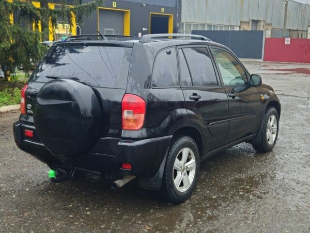 Черный Тойота РАВ 4, объемом двигателя 0 л и пробегом 275 тыс. км за 4000 $, фото 4 на Automoto.ua