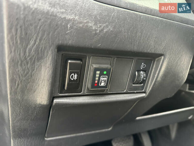 Черный Тойота РАВ 4, объемом двигателя 2 л и пробегом 230 тыс. км за 7850 $, фото 31 на Automoto.ua