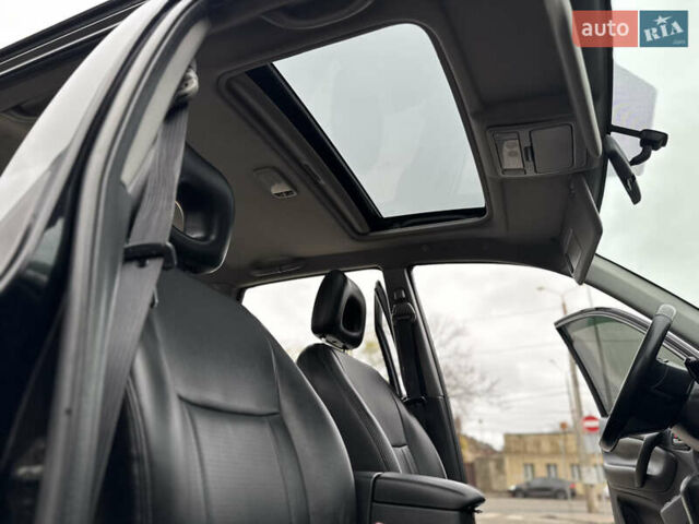 Черный Тойота РАВ 4, объемом двигателя 2 л и пробегом 230 тыс. км за 7850 $, фото 44 на Automoto.ua