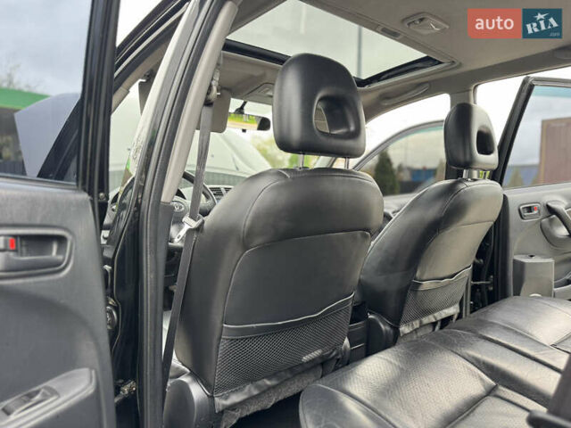 Черный Тойота РАВ 4, объемом двигателя 2 л и пробегом 230 тыс. км за 7850 $, фото 27 на Automoto.ua