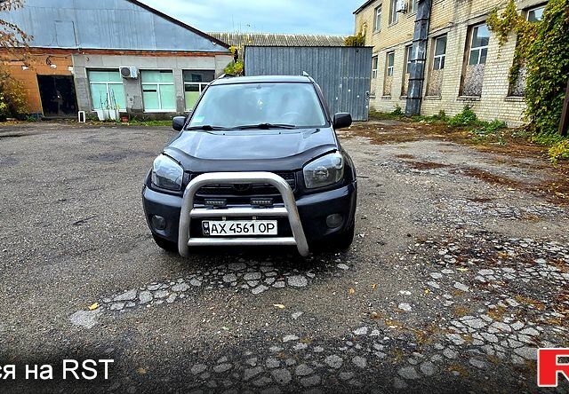 Черный Тойота РАВ 4, объемом двигателя 2 л и пробегом 224 тыс. км за 9000 $, фото 6 на Automoto.ua