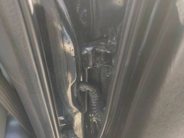 Черный Тойота РАВ 4, объемом двигателя 2 л и пробегом 506 тыс. км за 5300 $, фото 16 на Automoto.ua