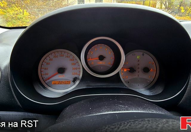 Черный Тойота РАВ 4, объемом двигателя 2 л и пробегом 224 тыс. км за 9000 $, фото 3 на Automoto.ua