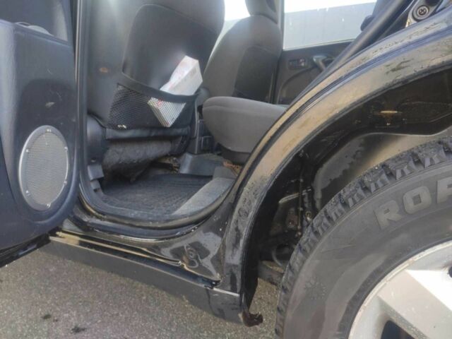 Черный Тойота РАВ 4, объемом двигателя 2 л и пробегом 506 тыс. км за 5300 $, фото 12 на Automoto.ua