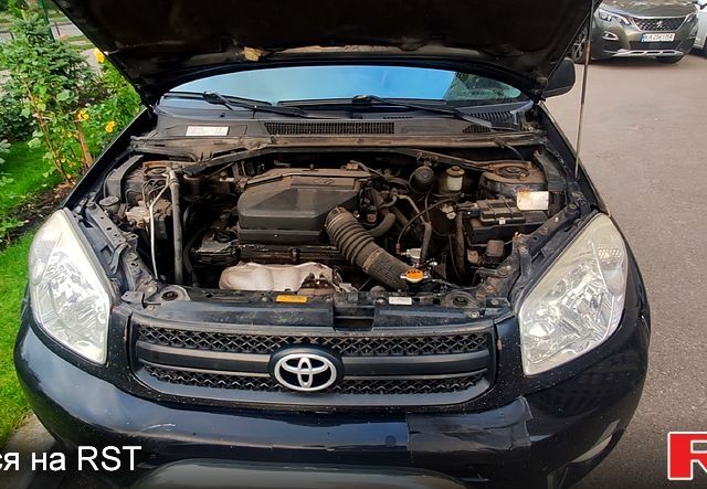 Тойота РАВ 4 2004 в Киеве на Automoto.ua Черный Тойота РАВ 4, объемом двигателя 2 л и пробегом 0 тыс. км за 5700 $, фото 4 на Automoto.ua