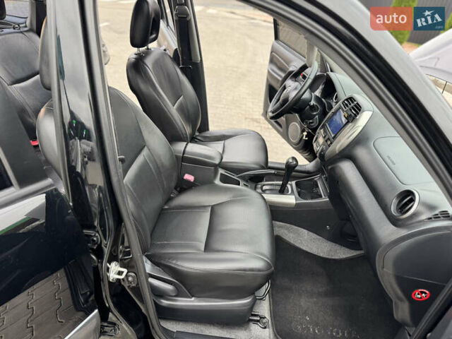 Черный Тойота РАВ 4, объемом двигателя 2 л и пробегом 230 тыс. км за 7850 $, фото 37 на Automoto.ua